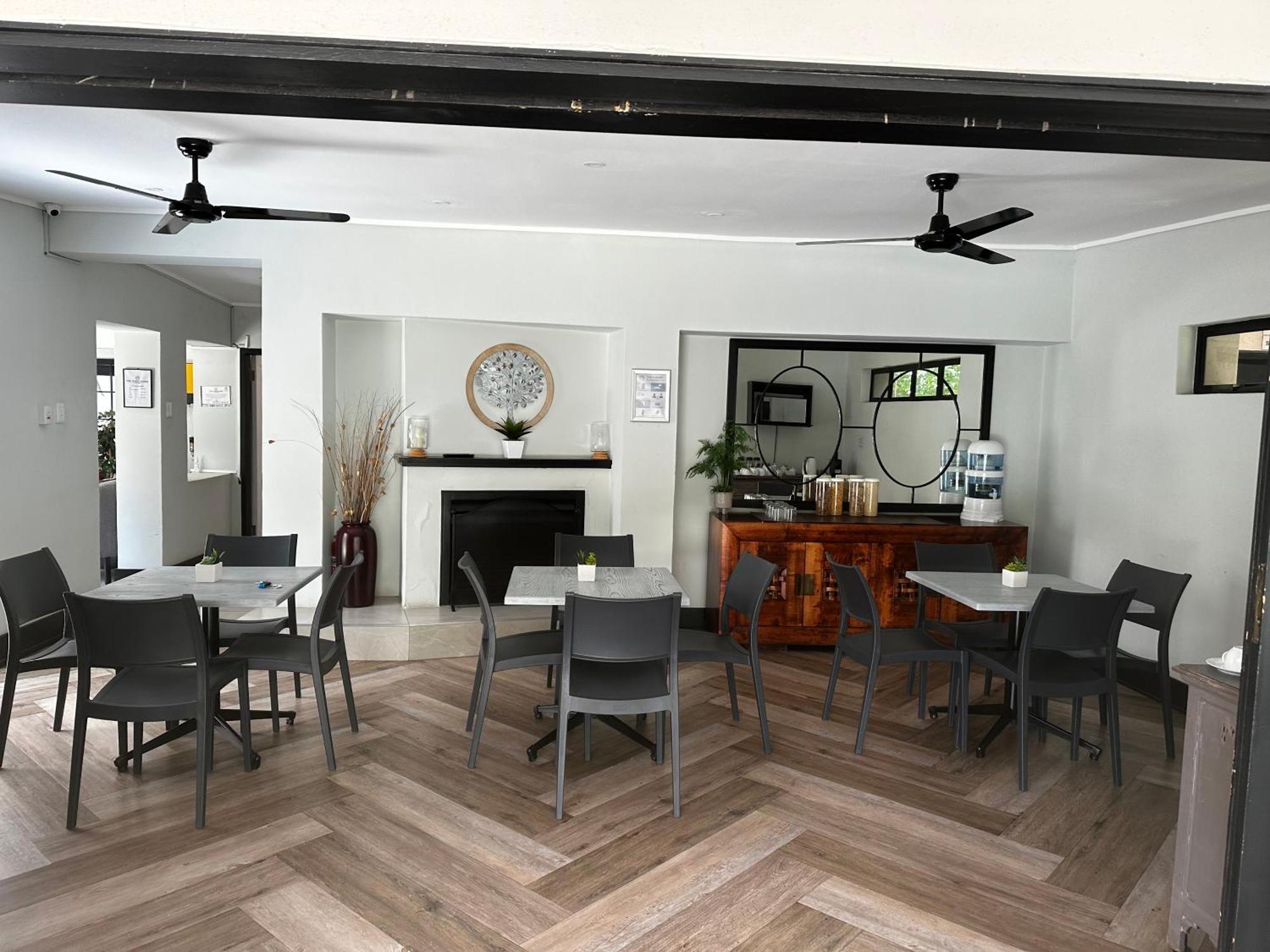 The Guesthouse 6 On Vrede جوهانسبورغ المظهر الخارجي الصورة